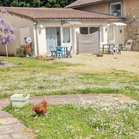 Bel Appartement T2 Climatise Avec Piscine Poitiers-Futuroscope-Creps De Poitiers Vouneuil-sous-Biard المظهر الخارجي الصورة