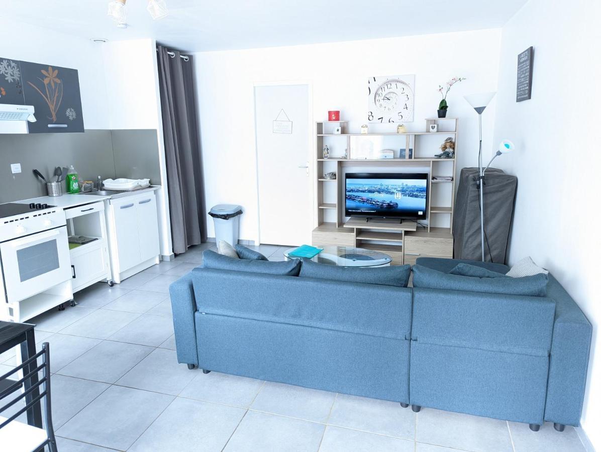 Bel Appartement T2 Climatise Avec Piscine Poitiers-Futuroscope-Creps De Poitiers Vouneuil-sous-Biard المظهر الخارجي الصورة